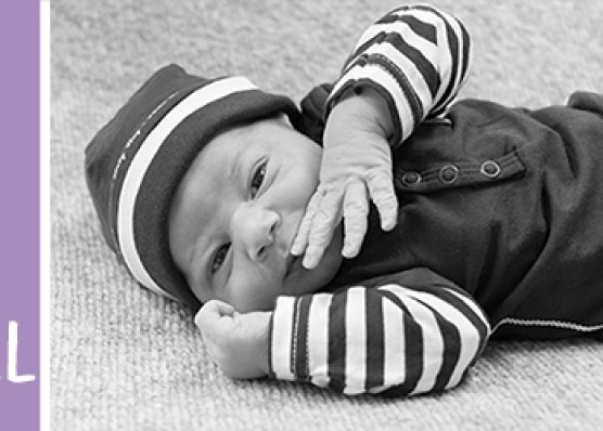 Kleine Maxwell vers van de pers | Geboortefotografie Vlissingen