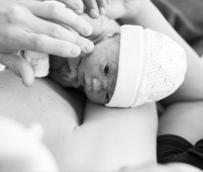 De geboorte van mijn nichtje! | Geboortefotografie Zeeland