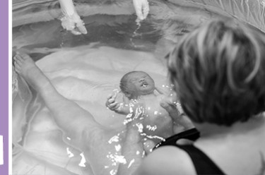 Exactly the way it was meant to be | A home water birth