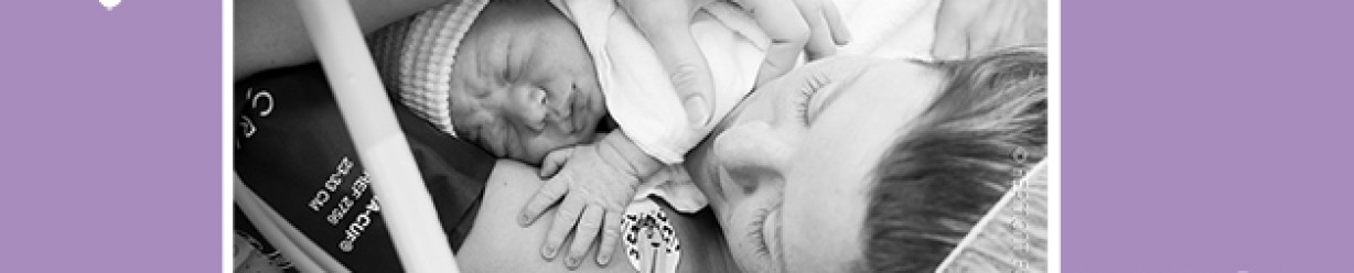 Happy! | Birth photography Antwerp | Planned caesarean