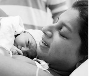 A natural birth after a c-section | Photos of a VBAC birth