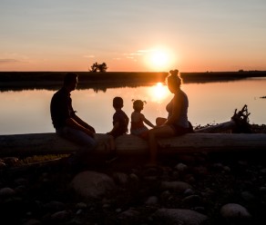 Familie session in Alberta Canada  